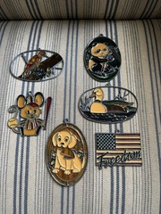 LOT OF 6 VINTAGE “STAINED GLASS” & METAL PLASTIC ORNAMENTS SUNCATCHERS