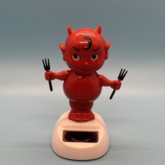 Solar Powered Dancing Red Devil Bobble Head Toy Tested Works!