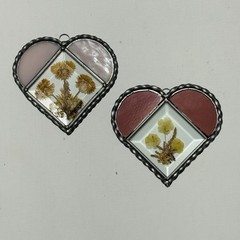 Lasting Impressions Pressed Flower Heart Shaped Sun Catcher Pewter & Glass x2