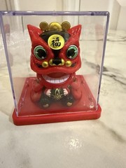 Red Solar powered Lion Dance Toy Figuire 2.5”H,New!
