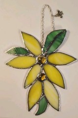 Hanging Handcrafted Yellow Flowers W/Green Leaves Hanging Suncatcher 7.5″ x 6″