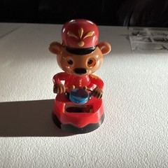 Solar Powered Dancing Toy Bobble Head Christmas DRUMMER BOY Bear