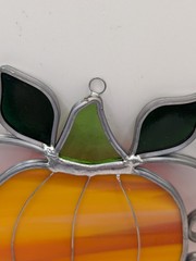 Vtg Handcrafted Stained And Slag Glass Pumpkin Vines Suncatcher Hanging