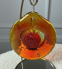 Vintage Blenko Amberina Hand Pressed Glass 3-1/2” Strawberry Suncatcher