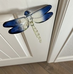 GANZ Crystal Expressions Acrylic Dragonfly Suncatcher Blue Wing Tips 6” Wings