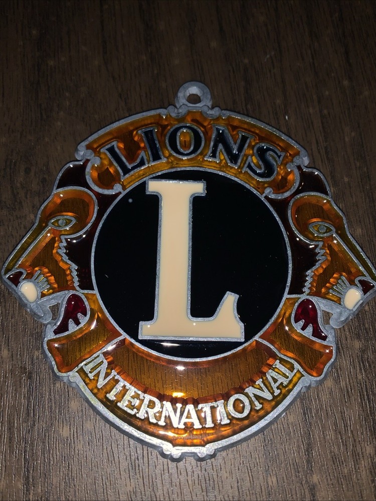 Vintage Lions International Stained Glass Plastic Style Suncatcher Ornament 3.5″