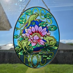 AMIA Hand Painted Window Glass Suncatcher Hanging Frogs Flowers Oval Vintage
