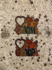 Sun catcher Pair of Grandma & Grandpa Hearts Stained Glass Window Decor 4.5 X3.5