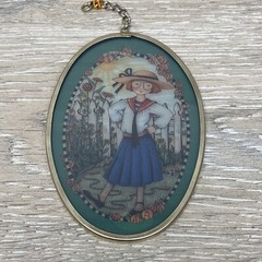 Mary Engelbreit Suncatcher Ann Estelle 4″ Stained Glass Enesco with Tag