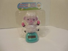 SOLAR POWERED Dancing Lamb TOY SUN CATCHER NEW in package