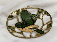 VTG Sun Catcher Stained Glass Ornament Green Yellow Bird In Flight 4 3/4″x3 1/4″