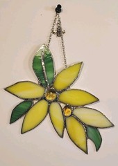 Hanging Handcrafted Yellow Flowers W/Green Leaves Hanging Suncatcher 7.5″ x 6″