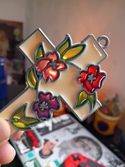 Vintage Cross With Flowers Floral Stained Glass Look Acrylic Suncatcher 4″