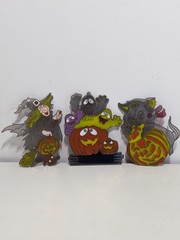 3 Vtg Plastic Sun catchers, Stained Glass Style Halloween Decorations