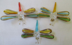 GLASS DRAGONFLY SUN CATCHERS – SET OF 3
