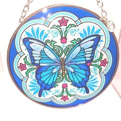 Vintage Amia Round Stained Glass Suncatcher Butterfly Floral Setting 4.5″ EUC