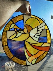 Large Hand Made STAINED GLASS SUNCATCHER round ANGEL trumpet 12″