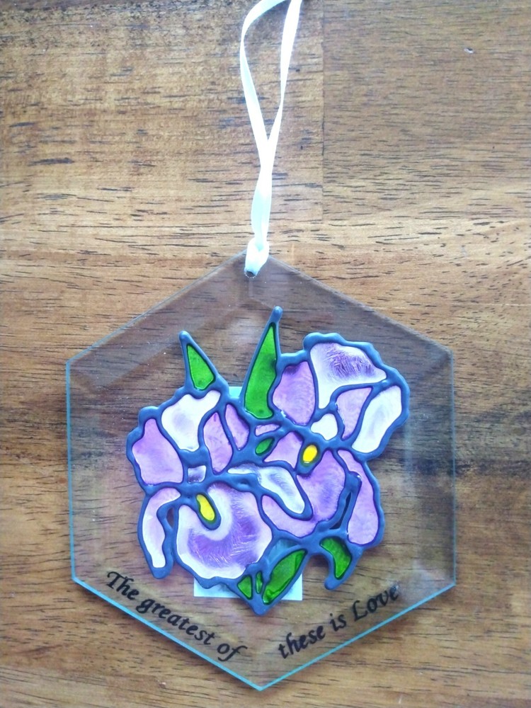 Suncatcher – The Greatest of These is Love – FREE SHIPPING!