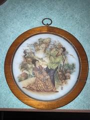Vintage Asian Ladies Suncatcher Round Wood Frame