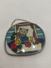 VTG Hand-painted Kitty Cat Stained Glass Sun Catcher 3 3/4″ X 3 3/4″