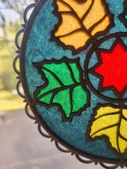 Vintage Maple Leaf Pattern Sun Catcher by Floralier Co. • 6⅞”