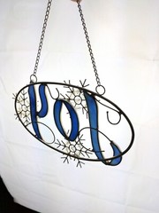 Suncatcher Stained Glass Joy & Snowflakes 9″ *× 5″