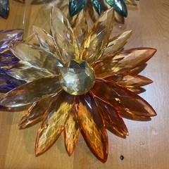 Set Of 4 Sun catchers Daisies Sparklers 5 Inch Each