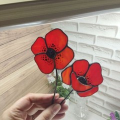 stained glass suncatcher flowers, Bouquet In Vase red poppies