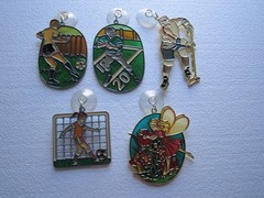 VTG. LOT OF 5 BEAUTIFUL ASSTD. SUNCATCHERS W/ SUCTION-CUPS- STAINED GLASS STYLE