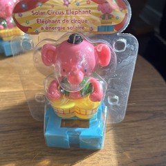 SOLAR POWERED Circus Elephant Drum TOY SUN CATCHER NEW in package
