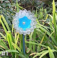Vintage Glass Solar Lights Yard Art Turquoise