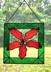 🎄 Green & Red Poinsettia Flower 7 X 7 Stained Glass square Window Suncatcher