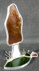 Suncatcher Mushroom & Slug 5″ Tall Brown White Green Stained Glass VTG **