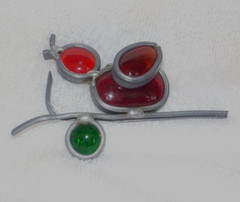 Stained Glass Baby Bird on a branch Hanging Sun Catcher 3.5″ x 1.25″