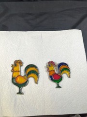 2 Vintage Suncatcher Colorful Rooster Farm Country Rustic Farmhouse 3.5-4.5″ T