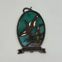 Forma Vitrum Orca Whale Vintage Stained Glass And Pewter Sun Catcher 4.5 inch