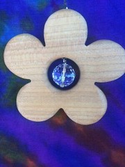 Sternengasse Sun Catcher Flower Mobile Wood Spring Waldorf Fair Trade 2 3/4″