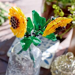 LEGO Sunflowers Building Toy for Kids, Girls and Boys Ages 8+ – Multicolor