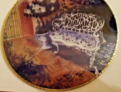 Garden Park round shaped floral Sun Catcher ~ 5 3/4″ x 3/16″ vtg