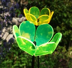 Suncatcher Tulip Set of (3) 4″ x 2½” Solar Neon Fluorescent Red,Yellow, Green