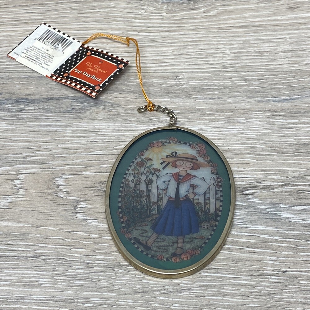 Mary Engelbreit Suncatcher Ann Estelle 4″ Stained Glass Enesco with Tag