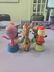 Solar Powered Lot 6 Dancing Toys Bobble Heads Santa Snowman Penguin Dear Dog