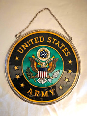 United States Army Stained Art Glass Suncatcher – in Great Condition