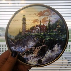 GLASSMASTERS Thomas Kinkade Stained Glass Suncatcher Clearing Storms Lighthouse