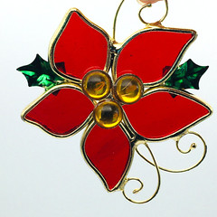 Stained Glass Red Poinsettia 4″ Suncatcher Hanging Window Ornament Holiday Decor
