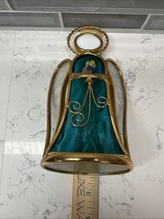 VTG Stained Gold/Teal Glass Angel Sun Catcher Holding Flowers Free Standing EUC!