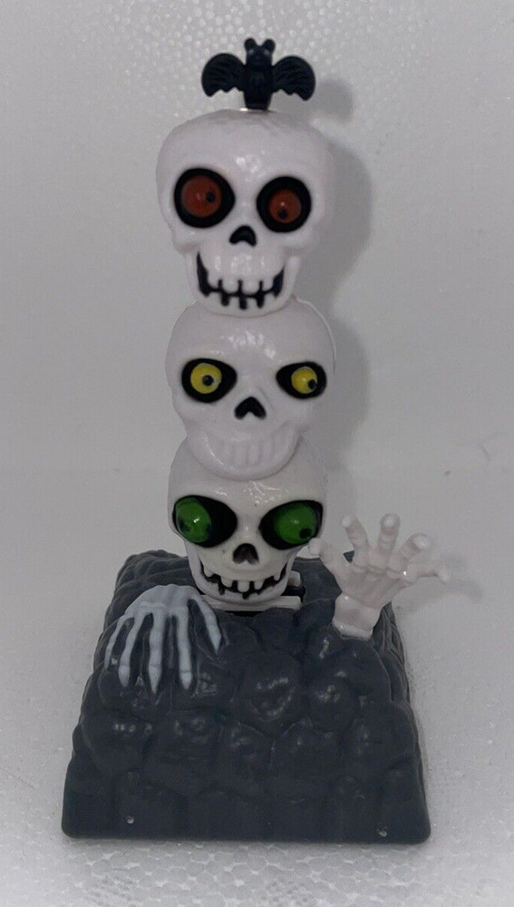 Solar Powered Dancing Skull Skeleton Heads Halloween