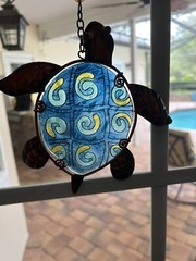 Stainglass suncatcher Window ornament￼ ￼￼ Wired Turtle￼ NEW