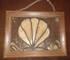 Vintage 5″ x 7″ Wood Framed Painted Stain Stained Glass Seashell