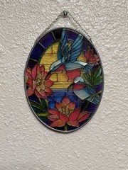 Vtg Hummingbird & Flowers Oval Stained Glass Suncatcher